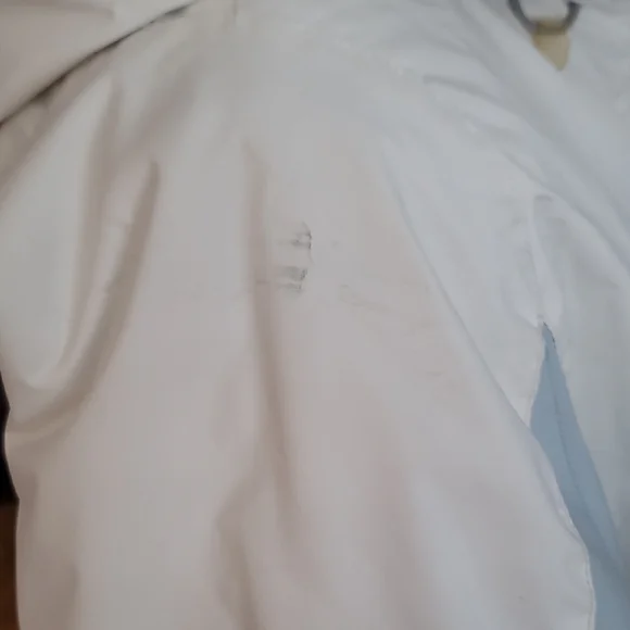 Columbia Women's White and Light Blue Ski Jacket - Picture 11 of 16